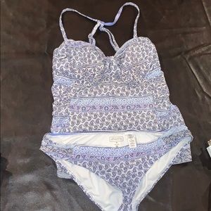 Athleta bathing suit top and bottom